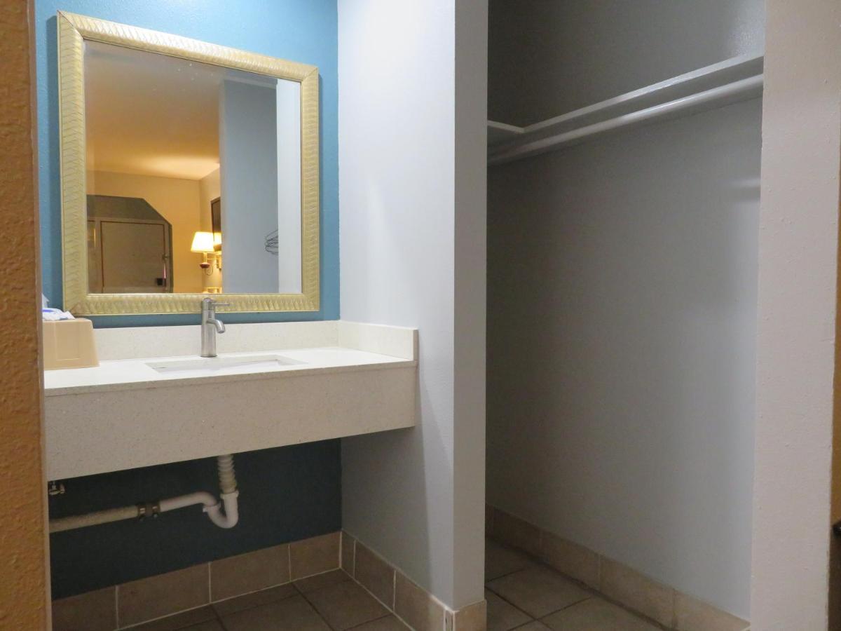 Travel Inn Beaumont Zewnętrze zdjęcie